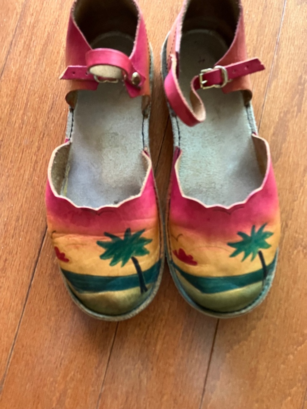 Vintage Hand-painted Tropical Sunset Leather Mary-Janes size 6 Price Reduced